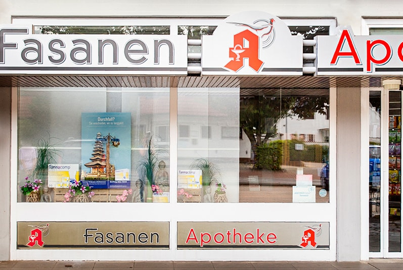 Apotheke außen